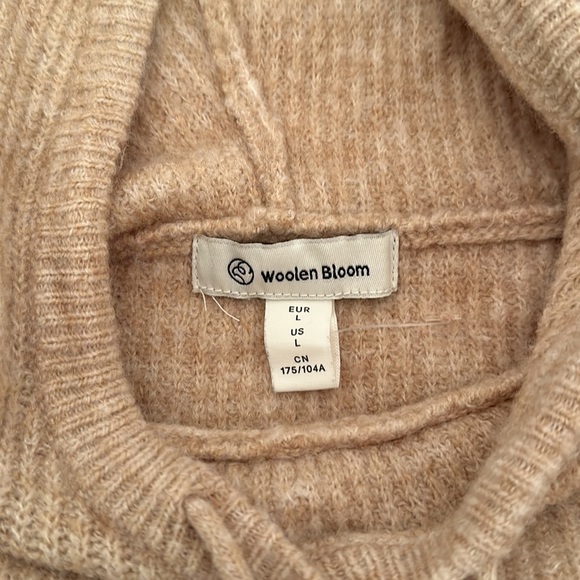 Tan Soft Hooded Sweater - Picture 4 of 6